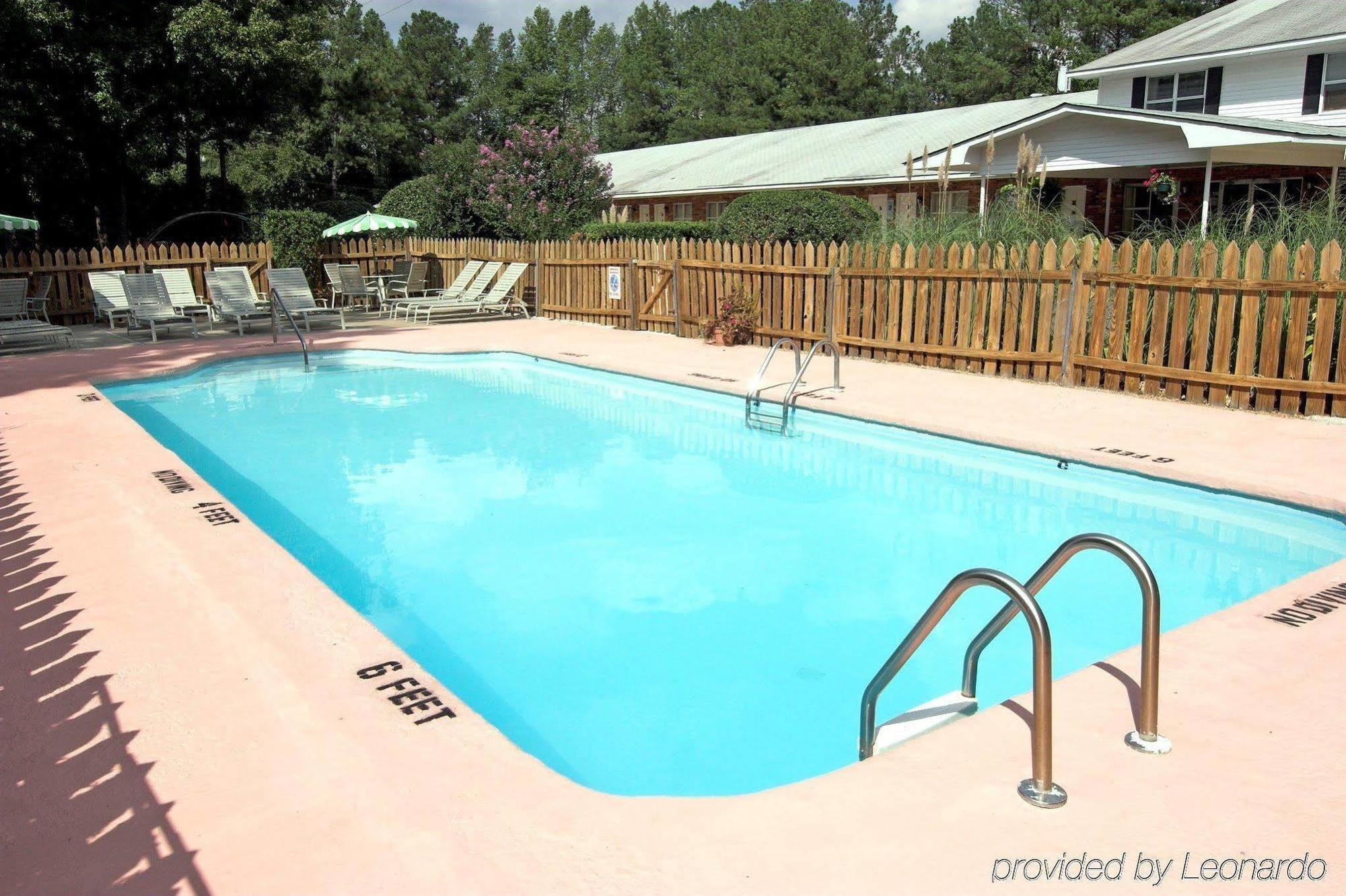 Durham Skyland Inn Facilidades foto